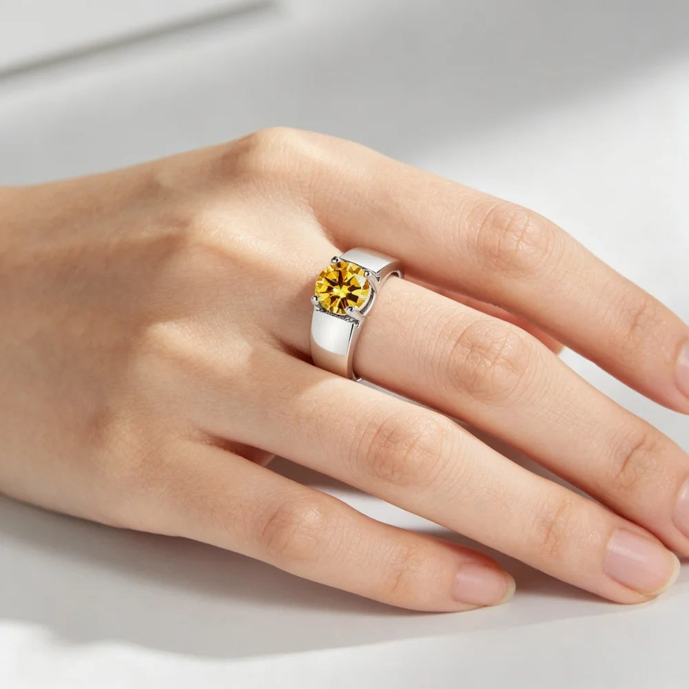 Elegant silver 925 moissanite men's ring featuring a polished band and sparkling gemstone, showcasing sophisticated jewelry design