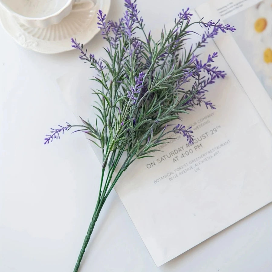 Artificial Rama with 14 spring grass leaves for decoration, by Corporación Turística, shown in vibrant purple color.