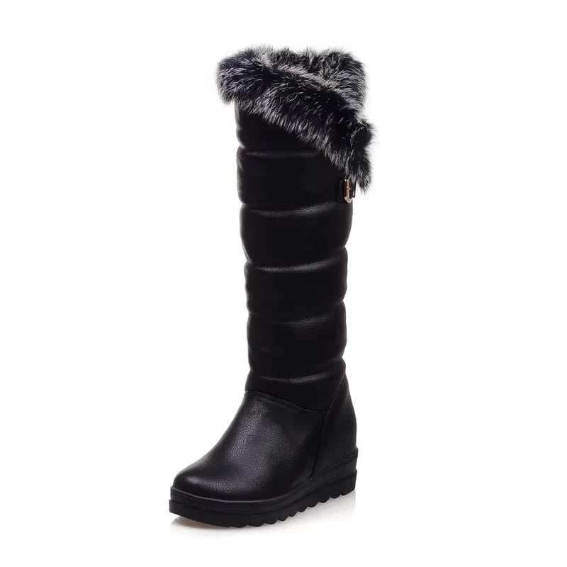 Knee-high winter snow boots by Corporación Turística with warm fleece lining and durable exterior for cold weather.