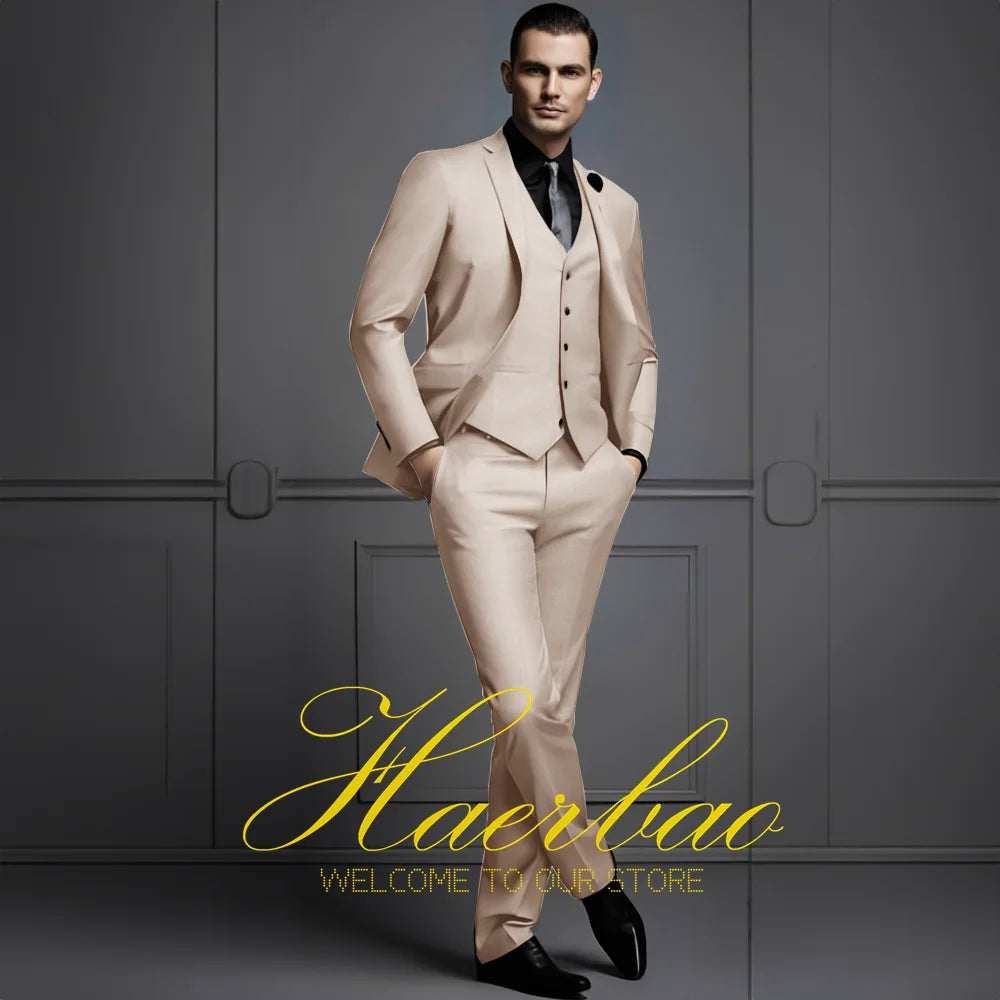 Men's 3-piece business suit by Corporación Turística, including green jacket, trousers, and vest for formal occasions.