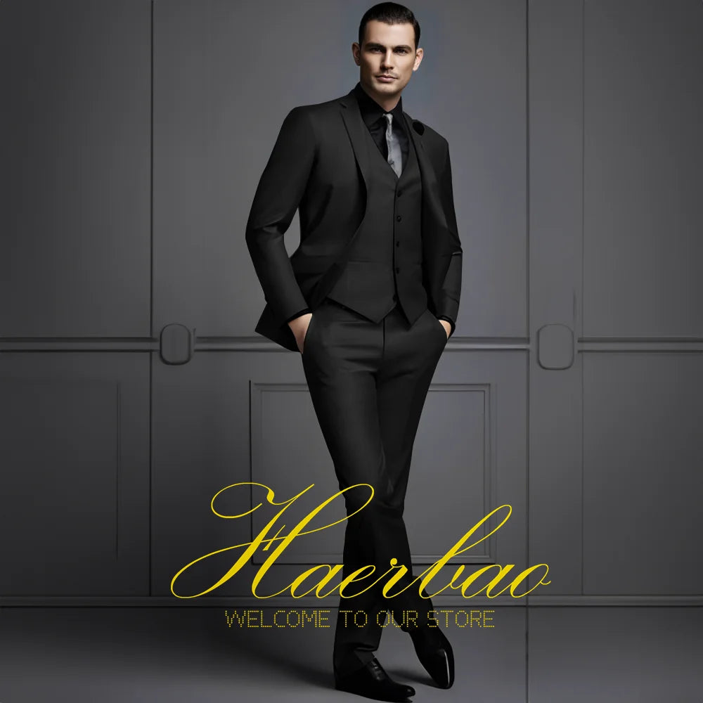 Green 3-piece men's business suit with jacket, pants, and vest by Corporación Turística, formal attire for professional occasions.