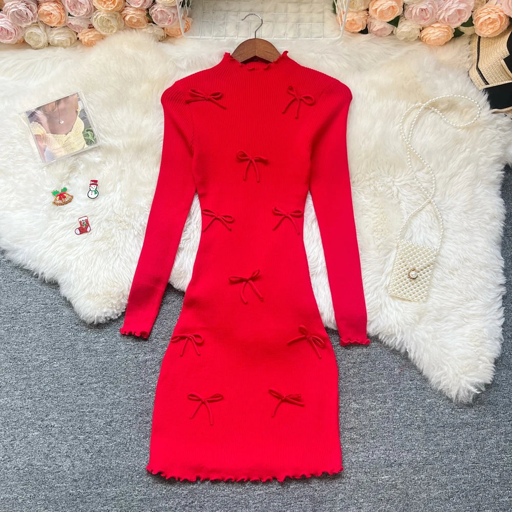 Elegant pink YuooMuoo mini wool coat with a fitted design, showcasing its stylish fabric and chic silhouette.