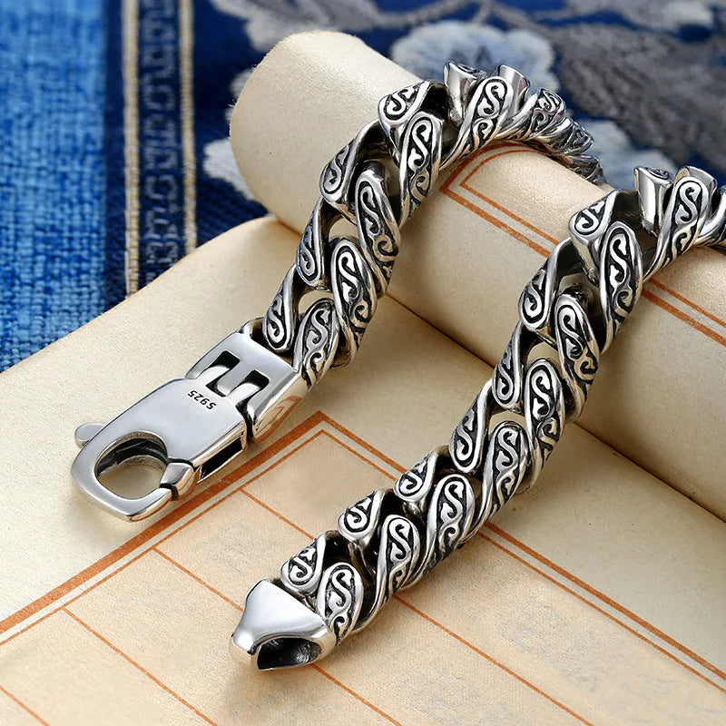 Vintage silver bracelet with Tang Chinese herb design, 20cm, crafted by Corporación Turística, for stylish wristwear.