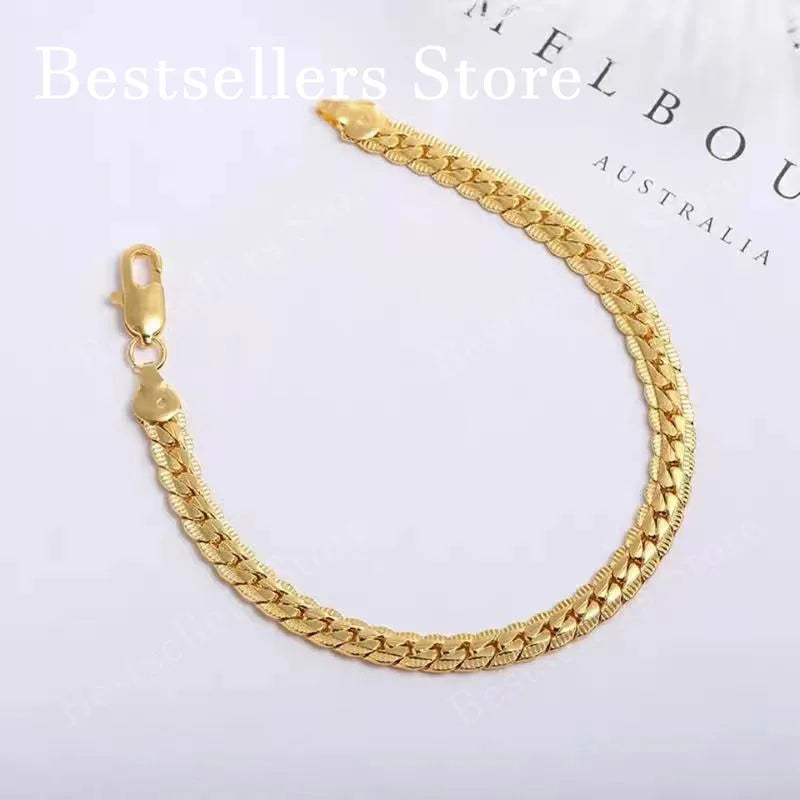 Silver 925 bracelet with 18K gold relief design, 20cm length, crafted by Corporación Turística.