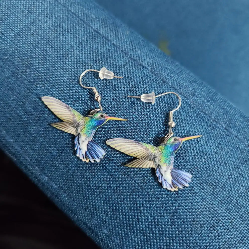 Acrílic pendientes de colibrí con forma de ave, estilo moderno y colorido, diseñado por Corporación Turística.
