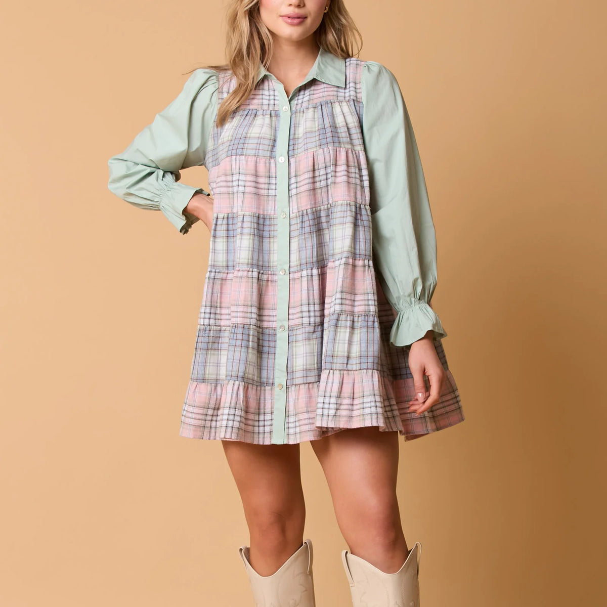 Green plaid women's minivestido camisero by Corporación Turística, featuring a stylish button-down design and casual fit.