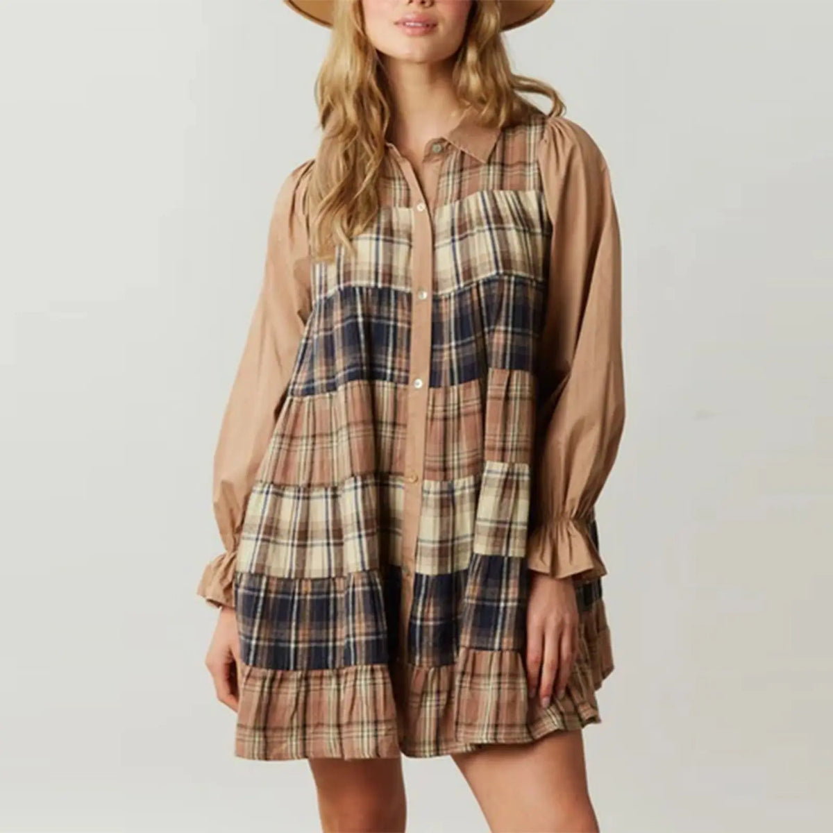 Green checkered women's minivestido camisero by Corporación Turística, featuring a casual, stylish button-up dress with a classic pattern.