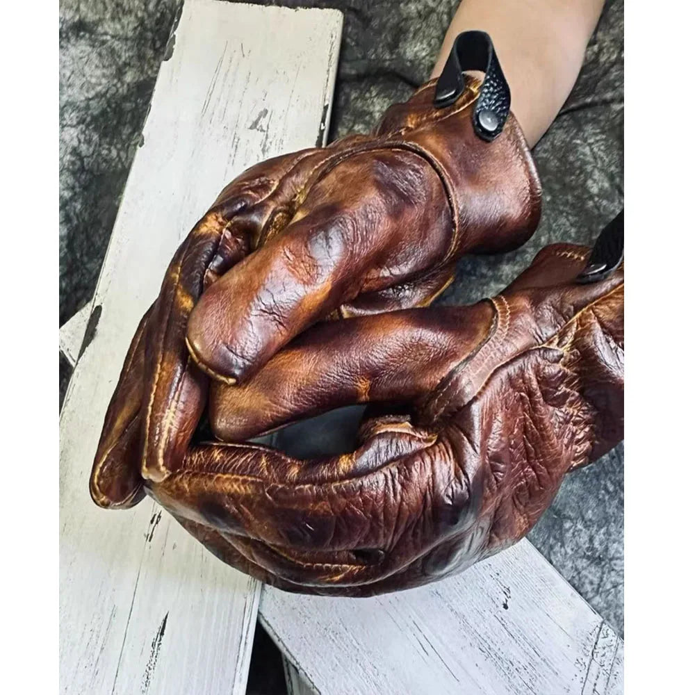 Summer motorcycle gloves in amber color from Corporación Turística, lightweight and protective for warm-weather riding.