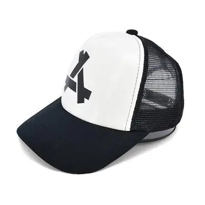 FAITOLAGI baseball cap for men and women with quick-dry, waterproof fabric, adjustable fit, in red and pink mesh.