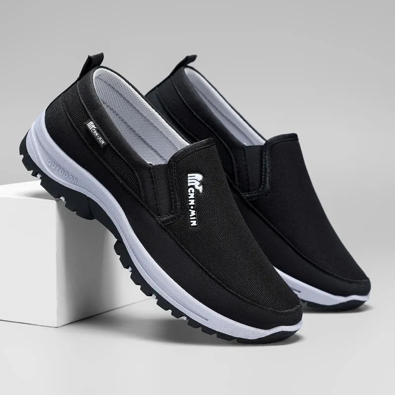 Gray LEDP men's casual moccasins featuring lightweight design and anti-slip soles, ideal for comfortable everyday wear.