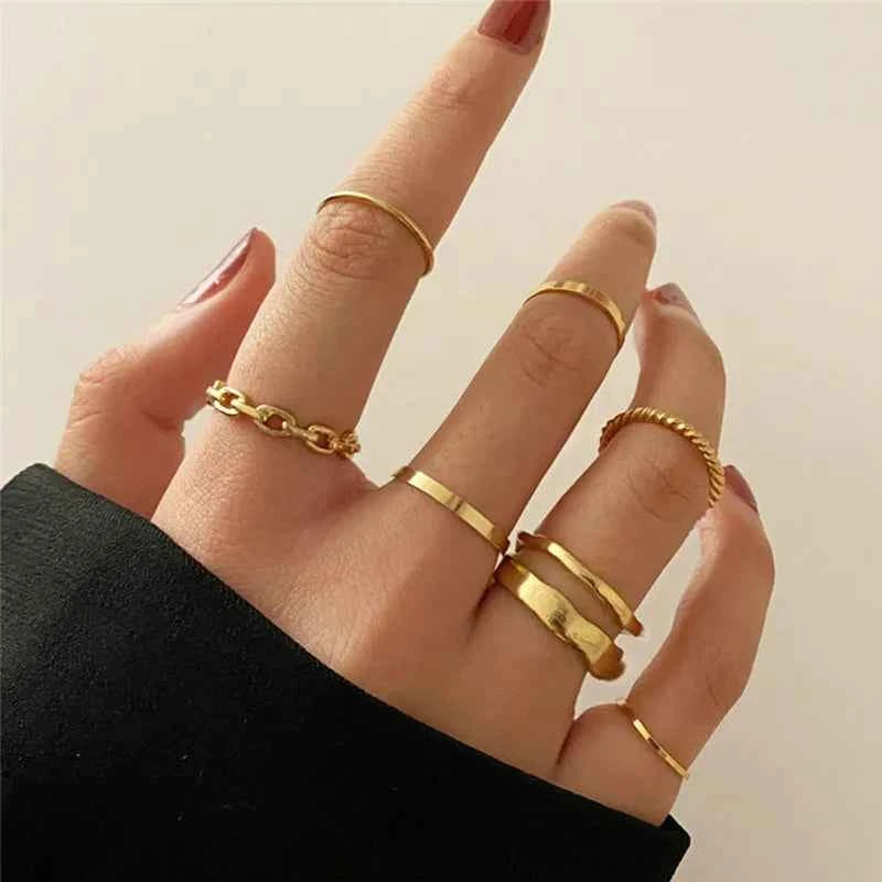 Modyle 18K gold bohemian ring set with circon stones, featuring multiple rings for women, ideal for wedding gift or special occasions.