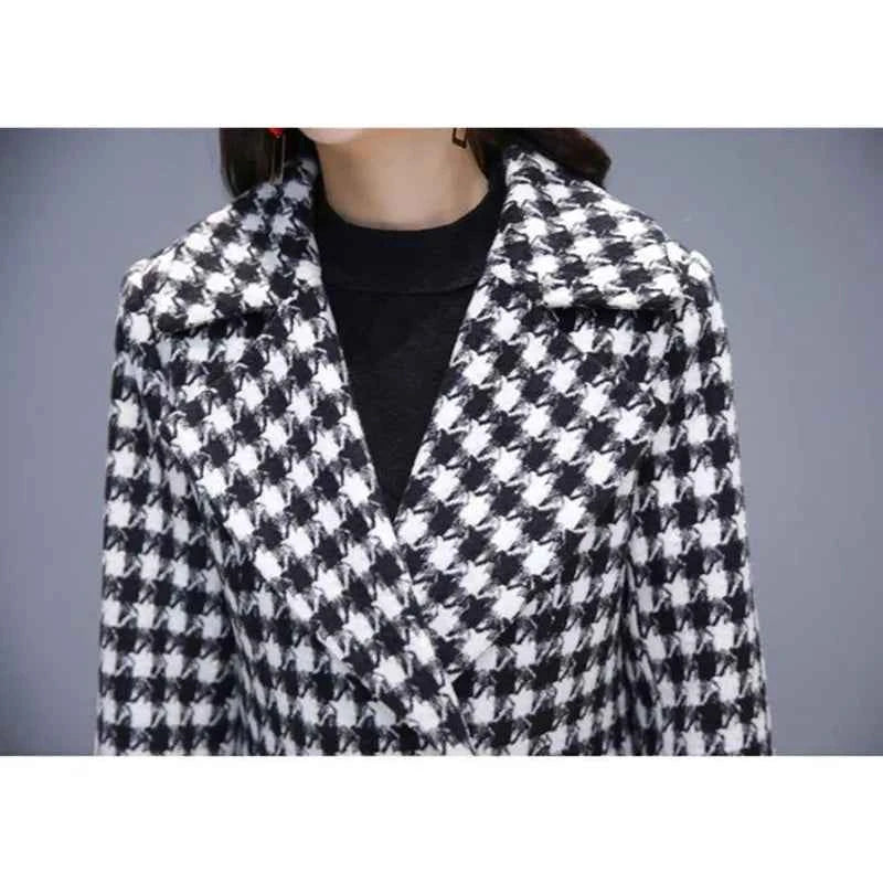 Elegant VWBQNZ plaid wool coat for women, long casual winter trench with a stylish checkered pattern.