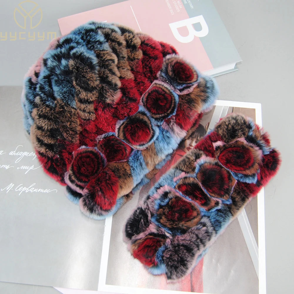 Authentic leather hat and matching scarf set from Nueva Moda, styled with elegant, high-quality leather accessories.