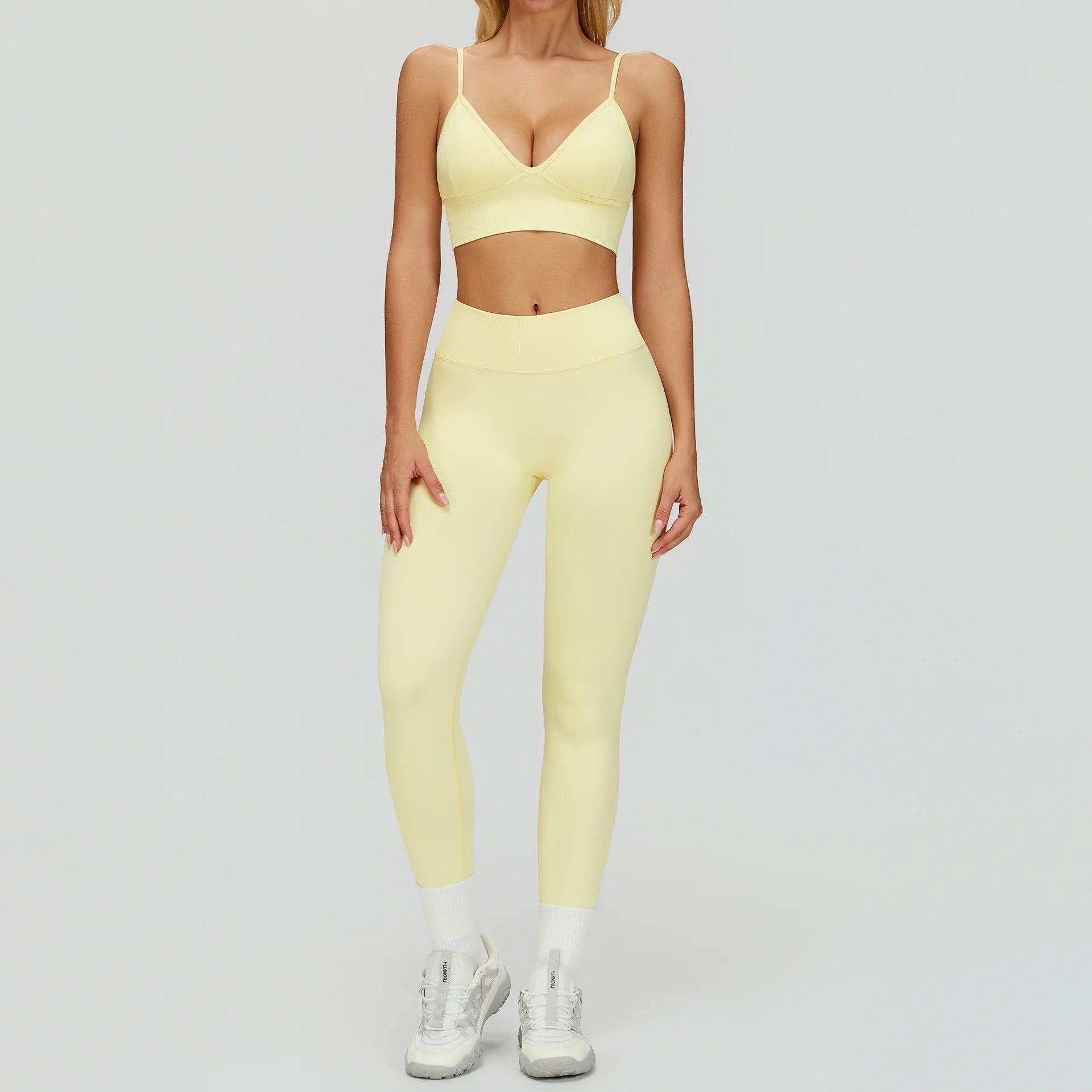 Conjunto Yoga Mujer MIketI Sin Costuras - Transpirable y Elástico