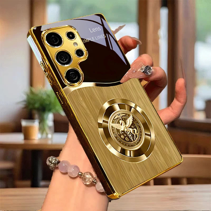 Golden phone case with retro metallic insignia, designed for a stylish and protective look, by Corporación Turística.