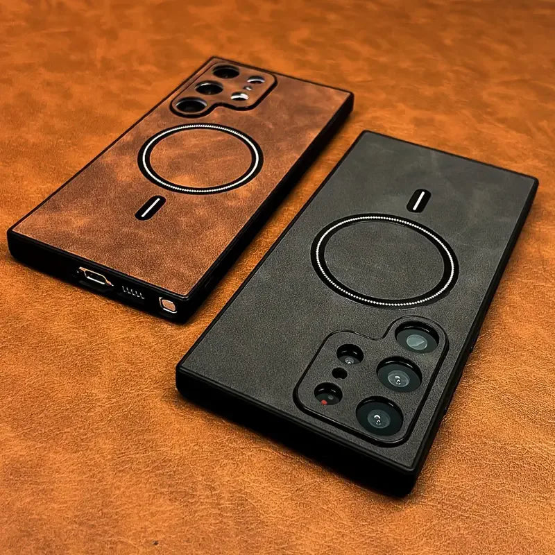 Luxury leather magnetic phone case for Samsung Galaxy S26 from Corporación Turística, showcasing its sleek black design and magnetic closure.