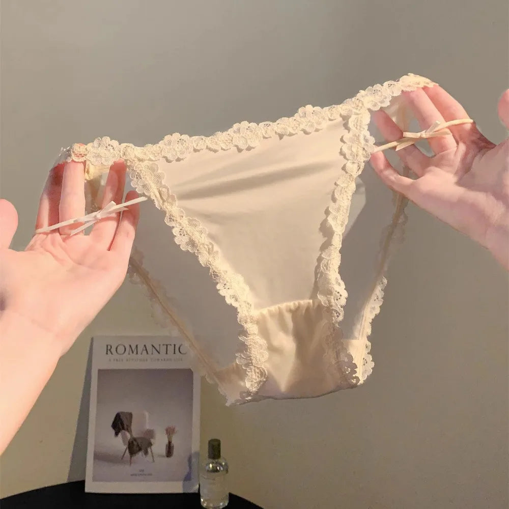 Elegant lace panties from Corporación Turística featuring a delicate, hollow design and soft, sweet-fine fabric.