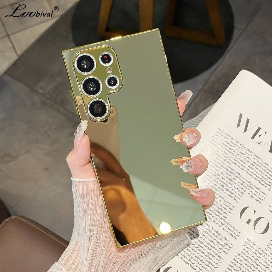 Makeup case with mirror for Samsung Galaxy S series, featuring a shiny exterior and compact design by Corporación Turística.