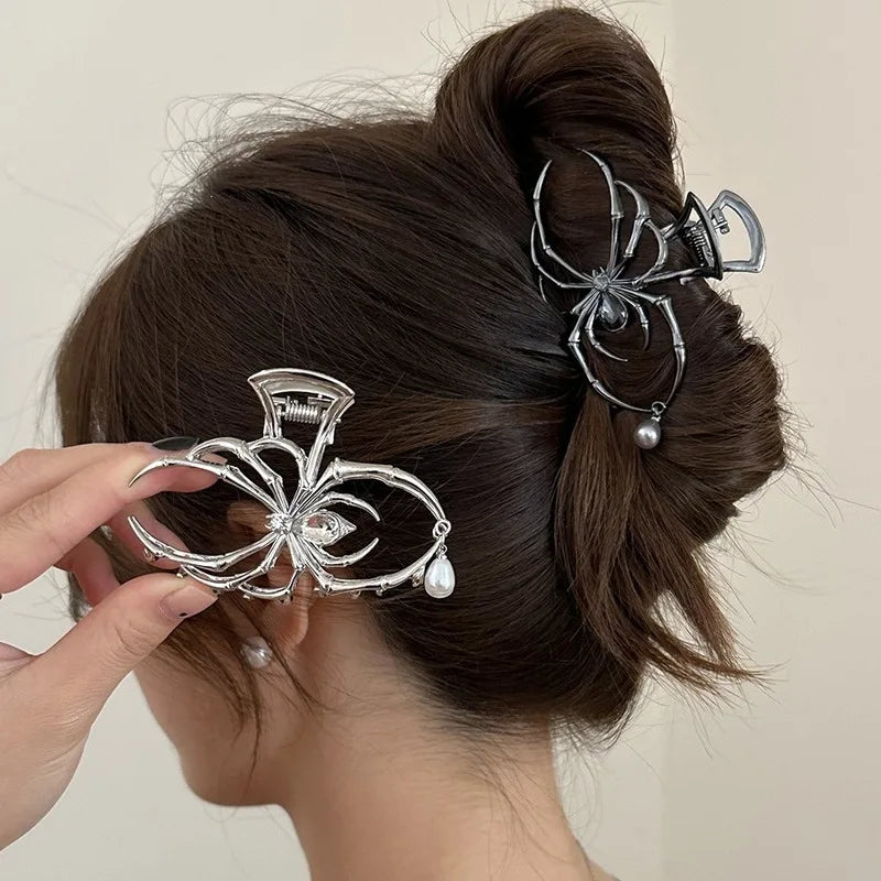 Pinza Araña Gótica Perla Metal Calado Mujer Accesorio Tiburón