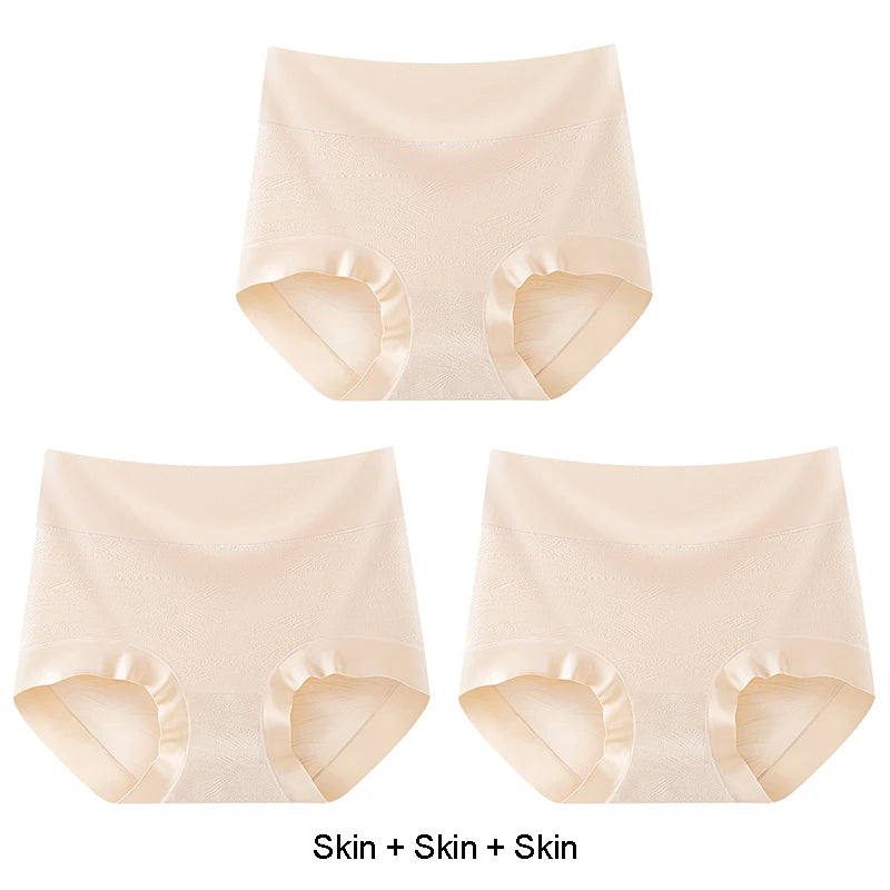 Soft women's underwear set with comfortable briefs, featuring a smooth fabric and simple design, ideal for everyday wear.
