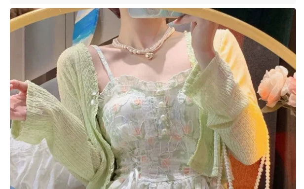 Conjunto Floral Verano 2026: Cárdigan y Vestido Ajustado