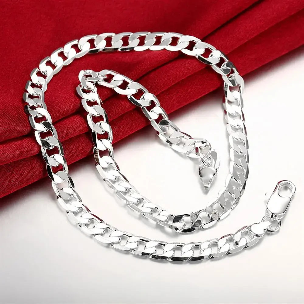 Elegant unisex 18K gold-plated 8mm silver collar chain by ALIZERO, 50cm long, classic jewelry piece in the image.
