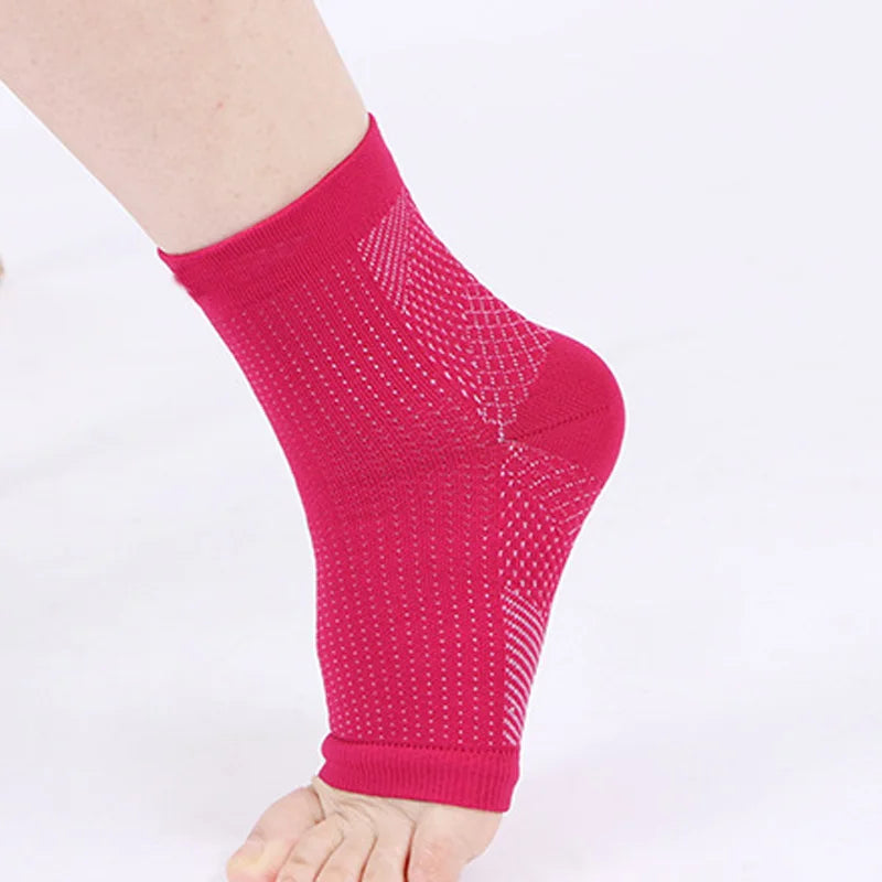 Vita-Wear compression socks for men and women by Corporación Turística, shown in size L-XL, designed for improved leg support.