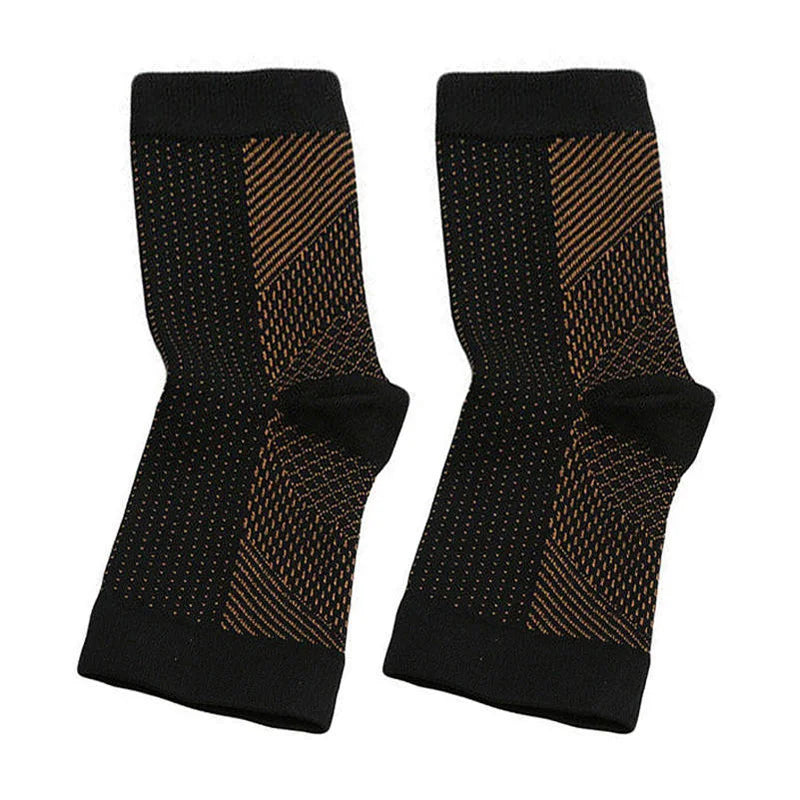Vita-Wear compression socks for men and women, in size L-XL, showing black fabric and reinforced heel for comfortable support.