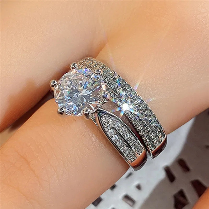 Set of sterling silver 925 rings for women featuring a circus-inspired design, displayed on a neutral background.