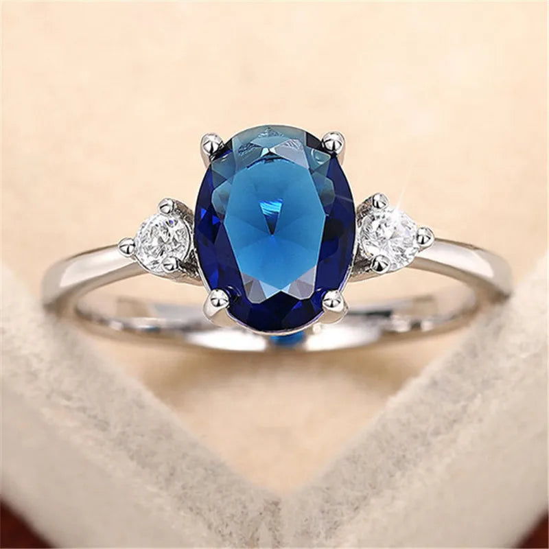 Sterling silver 925 wedding rings for women, featuring elegant designs and intricate details, perfect for special occasions.