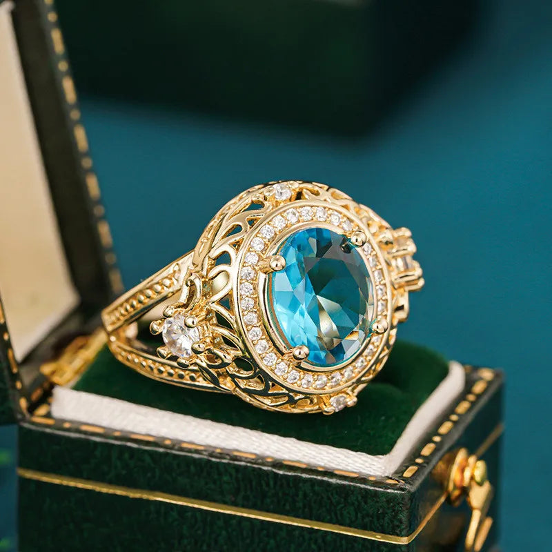 Sterling silver 925 ring with blue cubic zirconia, designed with a Vin motif, from Corporación Turística.