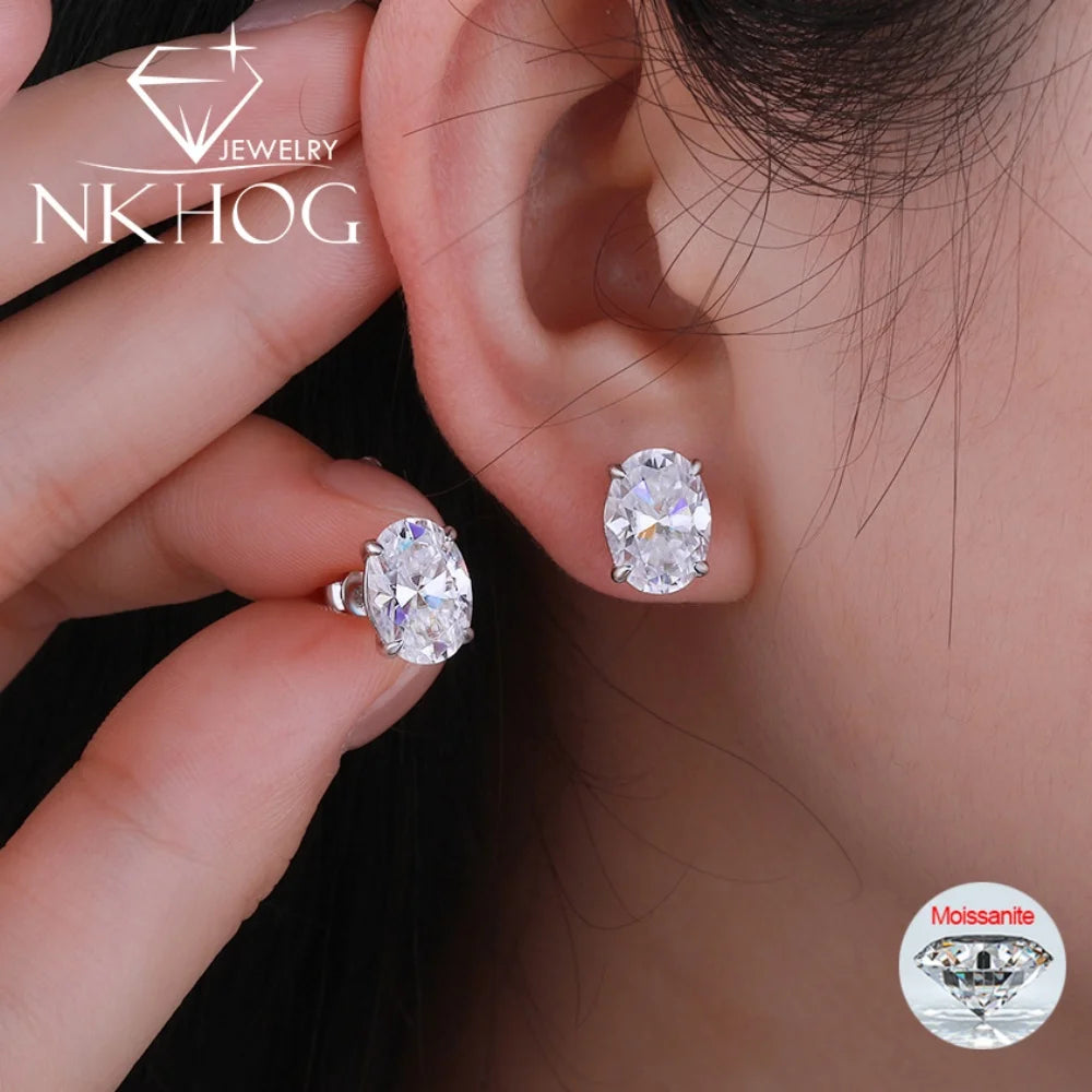 Oval moissanite earrings from Corporación Turística featuring 1-4 carats, showcasing high-quality sparkle and elegant design.