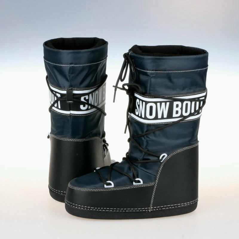 Red high-ride women's snow boots by Corporación Turística with tall shaft, suitable for winter outdoor wear.