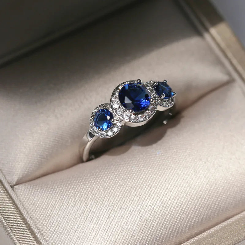 Sterling silver 925 wedding ring for women from Corporación Turística, featuring a sleek, polished band.