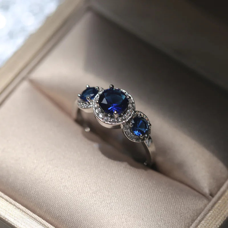 Sterling silver 925 wedding ring for women, elegant bridal band with a smooth finish and simple design.