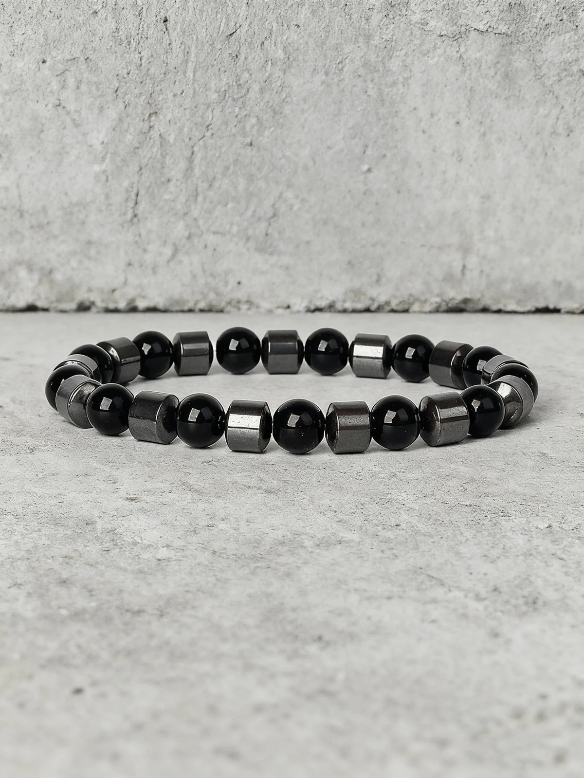 Hematite stone bracelet with rectangular beads, 19cm natural stone jewelry, stylish accessory for wellness and fashion.