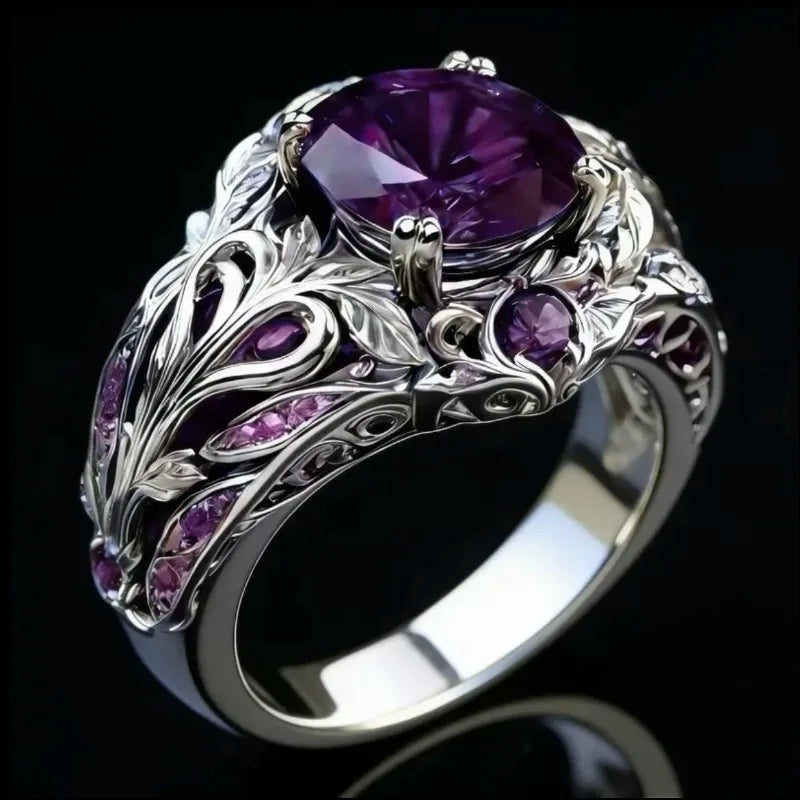 Retro fashion ring with purple cubic zirconia accents, stylish jewelry piece by Corporación Turística.