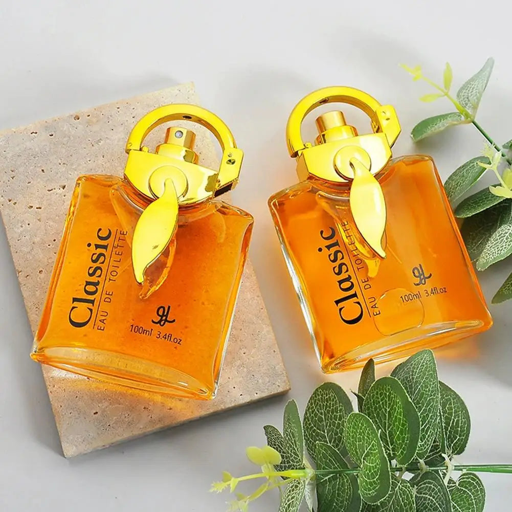 Arabesque woody fragrance from Corporación Turística, long-lasting EDP with rich, warm, and exotic scent details.