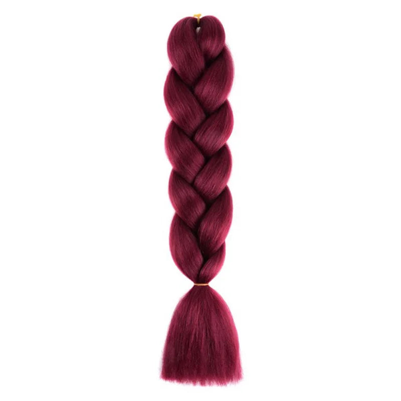 Long synthetic Yaki braids, 24 inches, straight, from Corporación Turística, displayed in a bundle with hair extensions