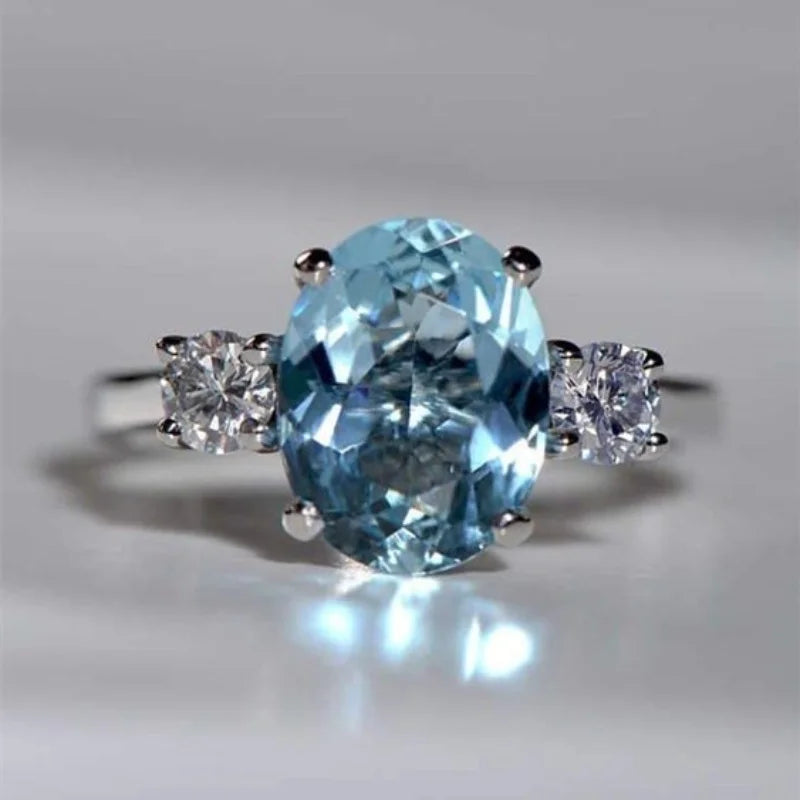 High-quality aquamarine fashion ring by Corporación Turística featuring a vibrant blue gemstone and elegant design.