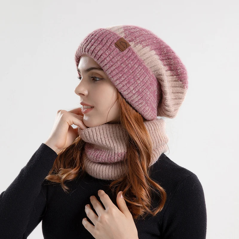 Beige Xinbaoguan 100% acrylic winter hat with thick, cozy design, perfect for cold weather, by Corporación Turística.