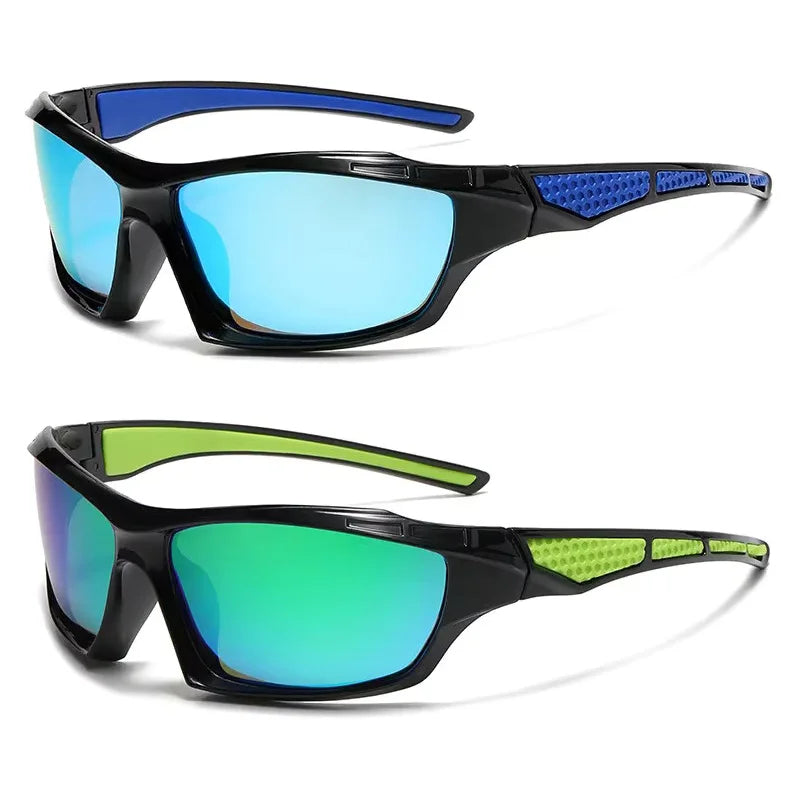 Unisex 2026 Gafas de visión nocturna deportivas negras, wrap-around style, designed for outdoor activities by Corporación Turística