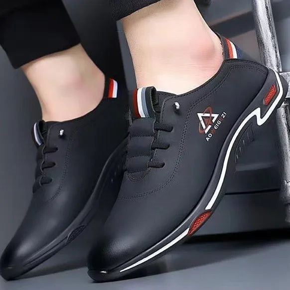 Black men's leather casual shoes with soft soles from Corporación Turística, featuring a comfortable and stylish design.