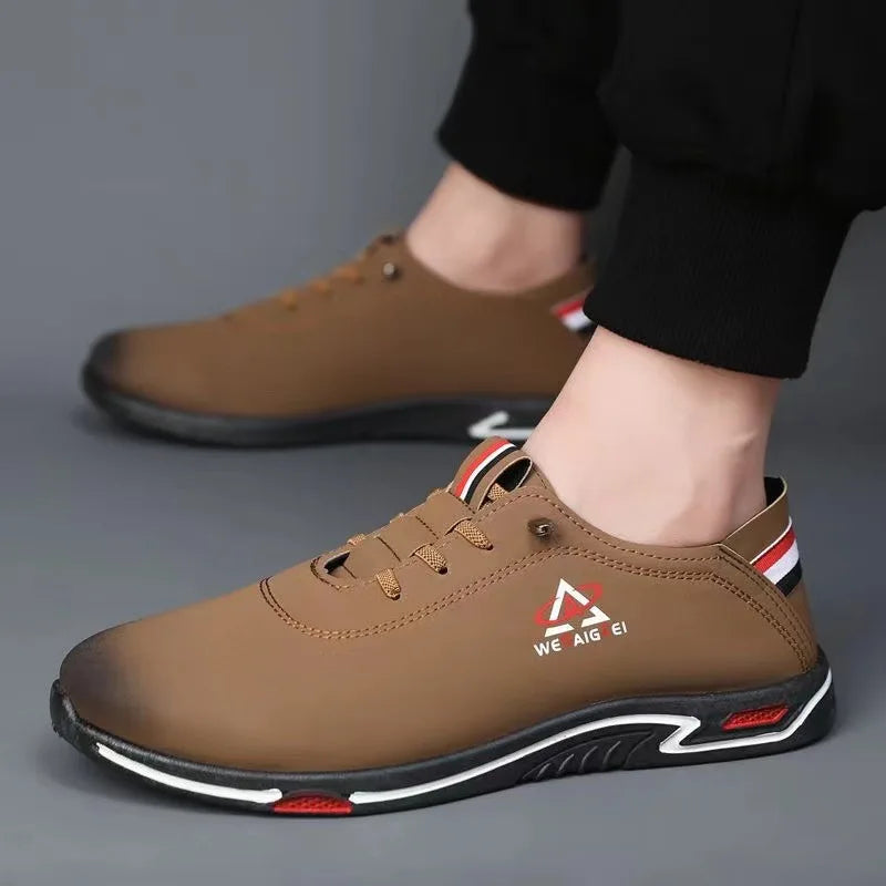 Black men's leather casual shoes with soft soles from Corporación Turística, featuring comfortable and stylish design.