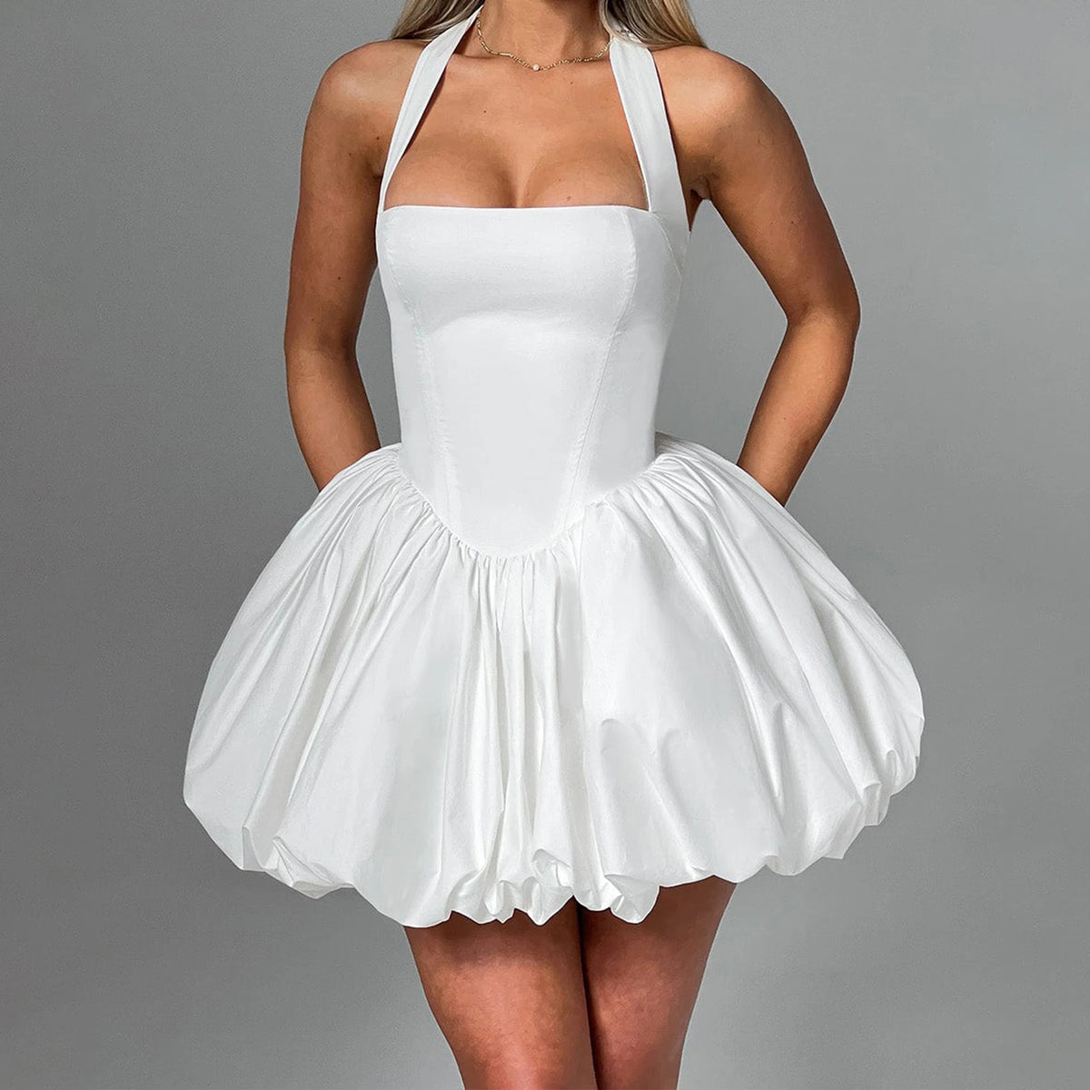 White halter minidress with bubble design for women, elegant style from Corporación Turística.