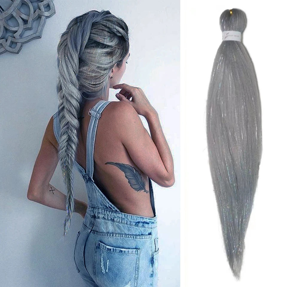 Long blonde hair extension for girls, straight braids with a natural look, from Corporación Turística.