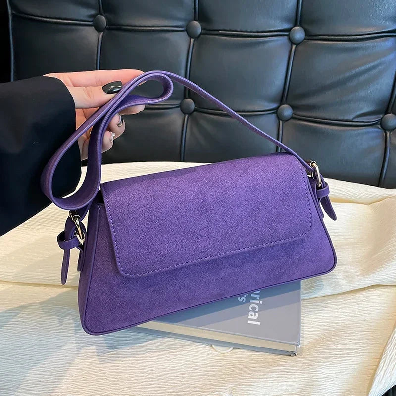 Luxury purple single-shoulder handbag for women by Corporación Turística, featuring a stylish design and 30cm size.
