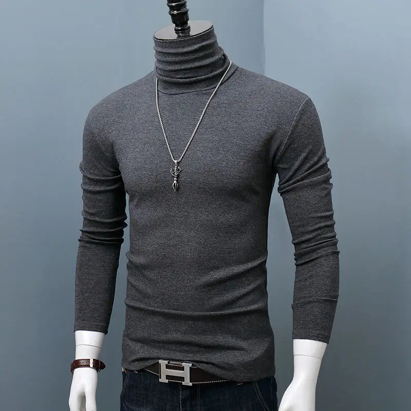 Burgundy classic high-neck T-shirt from Corporación Turística, suitable for fall and winter, worn by a person with a weight of 50-57kg.