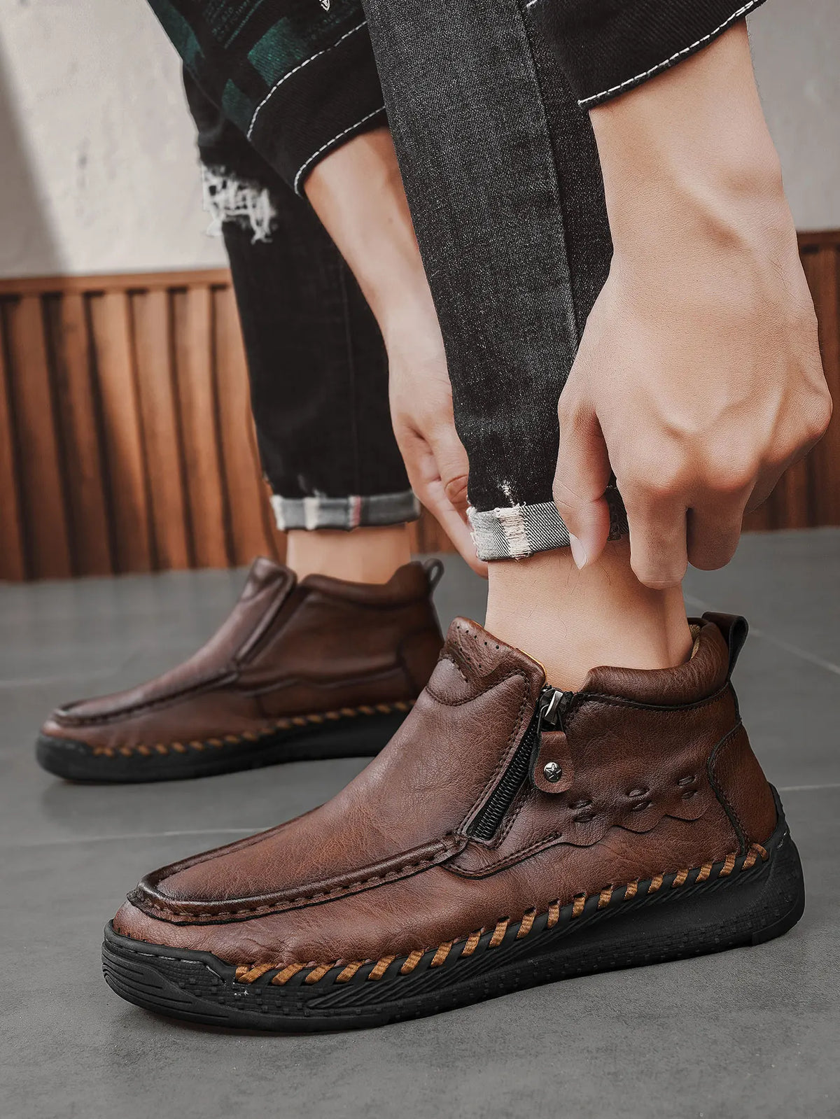 Men's fashionable tall boots by Corporación Turística in camel color, featuring stylish design and comfortable fit.