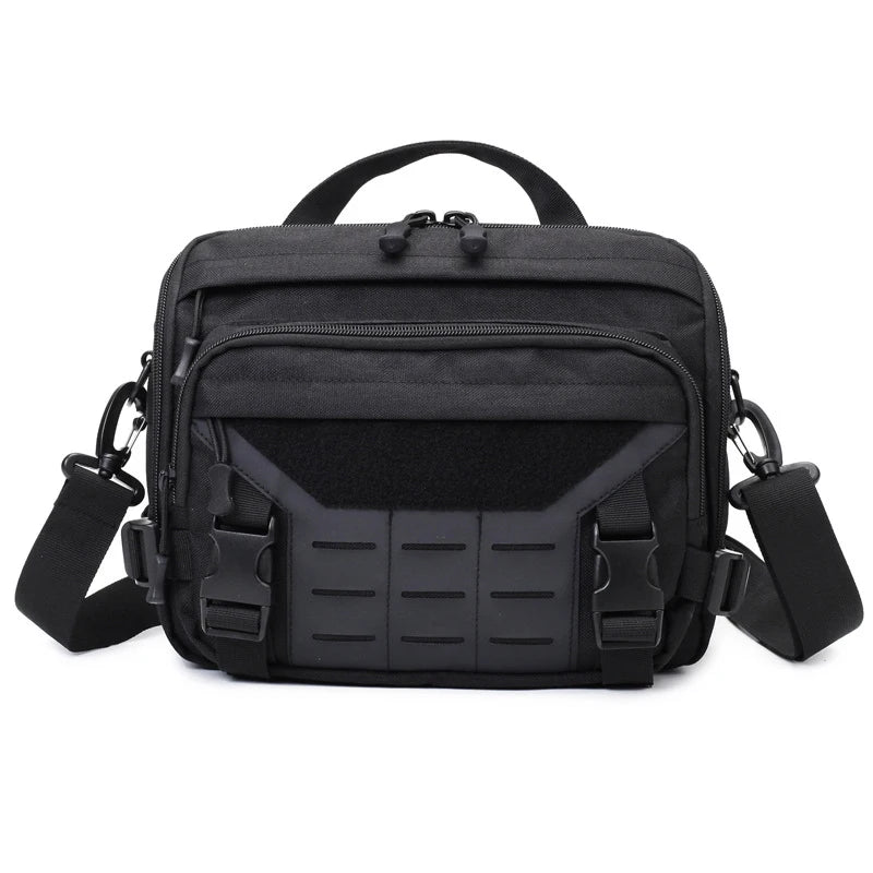 Large tactical Molle climbing bag with camouflage pattern, suitable for outdoor activities and equipped with a adjustable shoulder strap.